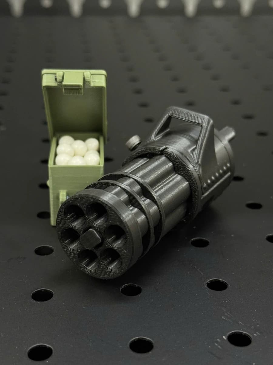 Mô hình Minigun 6 nòng